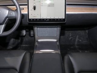 Tesla Model 3 foto 7