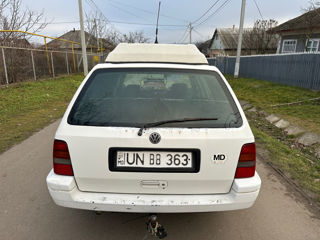 Volkswagen Golf foto 4