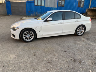 BMW 3 Series foto 2