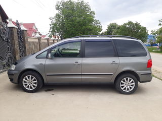 Volkswagen Sharan foto 10