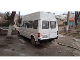 Ford Transit foto 2