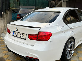 BMW 3 Series foto 3