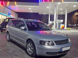 Volkswagen Passat foto 4