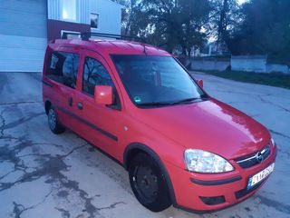 Opel Combo foto 1