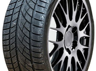 Anvelope iarna 245/40 R19 98H XL RoadX RxFrost WU01 foto 8