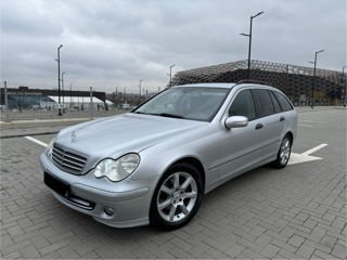 Mercedes C-Class