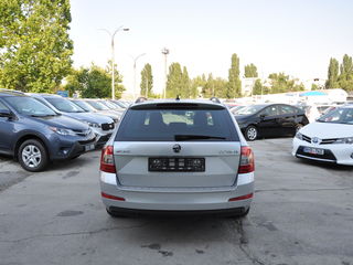 Skoda Octavia foto 5