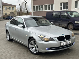 BMW 5 Series foto 3