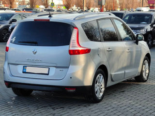 Renault Grand Scenic foto 3