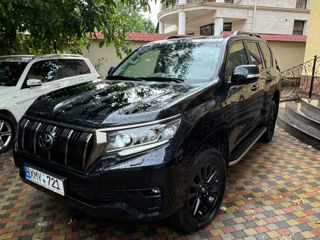 Toyota Land Cruiser Prado foto 6