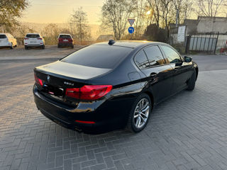 BMW 5 Series foto 3