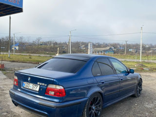 BMW 5 Series foto 5