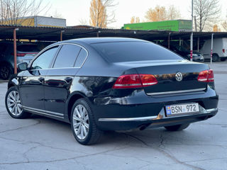 Volkswagen Passat foto 2