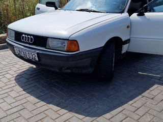 Audi 80