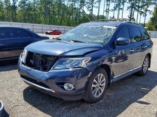 Nissan Pathfinder foto 3