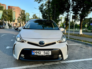 Toyota Prius + foto 2