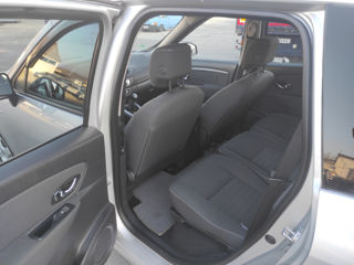 Renault Grand Scenic foto 7