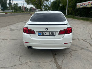 BMW 5 Series foto 2