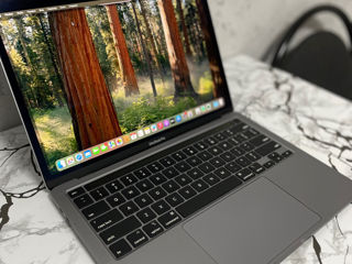 MacBook Pro 13 , 2020 , 1TB , Touch Bar foto 2