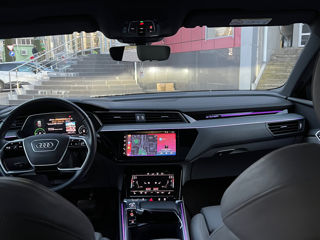 Audi e-tron foto 8