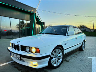 BMW 5 Series foto 19