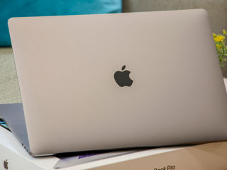 Macbook Pro 15 2019/ Core I9 9880H/ 16Gb Ram/ Radeon Pro 560X/ 500Gb SSD/ 15.4" Retina!! foto 10