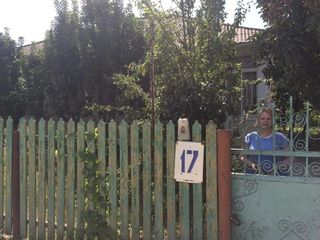 Продам дом в Унгенах , 144 м2,  реальным покупателям или украинским беженцам! Дом построен в 1980-87 фото 2