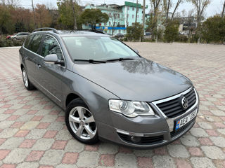 Volkswagen Passat foto 3