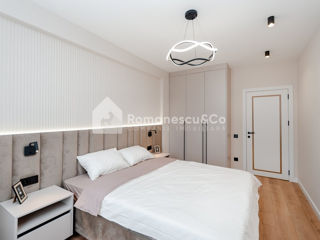 Apartament cu 2 camere, 76 m², Buiucani, Chișinău foto 3