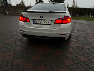 BMW 5 Series foto 5