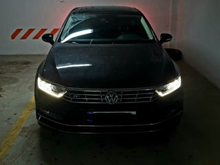 Volkswagen Passat foto 2