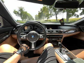 BMW 7 Series foto 6