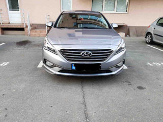 Hyundai Sonata foto 2