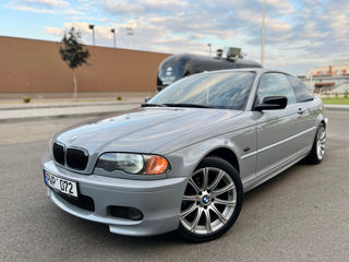 BMW 3 Series foto 1