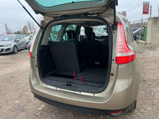 Renault Grand Scenic foto 14