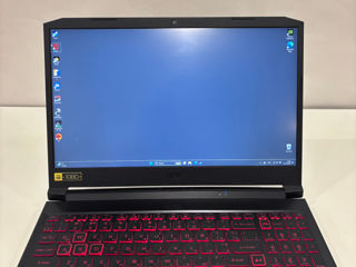 Acer Nitro 5(GTX 1650,I5-10300H(2,5GHz-4,5GHz),16GB RAM