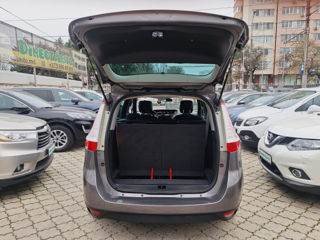 Renault Grand Scenic foto 12