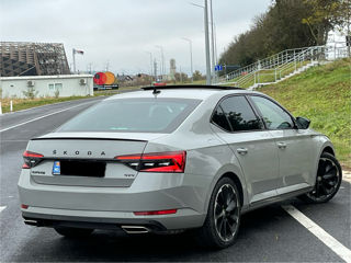 Skoda Superb foto 5