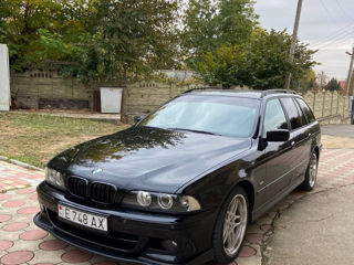 BMW 5 Series foto 10