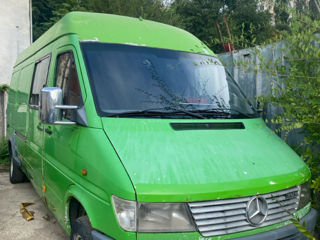 Mercedes Sprinter