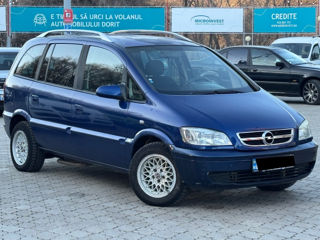 Opel Zafira foto 4