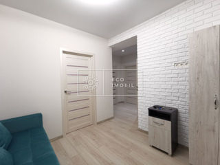 Apartament cu 3 camere, 70 m², Buiucani, Chișinău foto 6