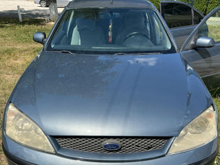 Ford Mondeo foto 2