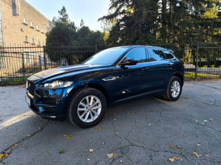 Jaguar F-PACE foto 2