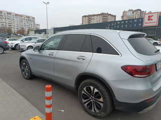 Mercedes GLC foto 2