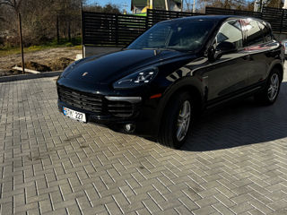 Porsche Cayenne foto 2