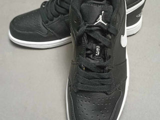 Кросовки Nike Air Jordan 1