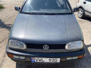 Volkswagen Golf foto 1