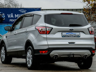 Ford Kuga foto 5