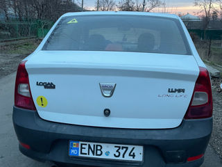 Dacia Logan foto 2